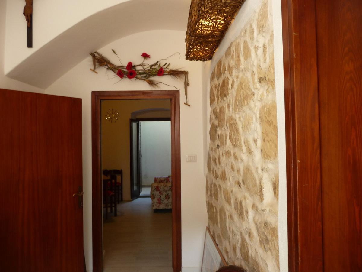 B&B Tredomus Tresnuraghes Kültér fotó